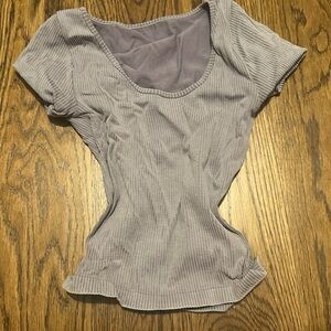purple cute tee PERFECT LENGTH ribbed